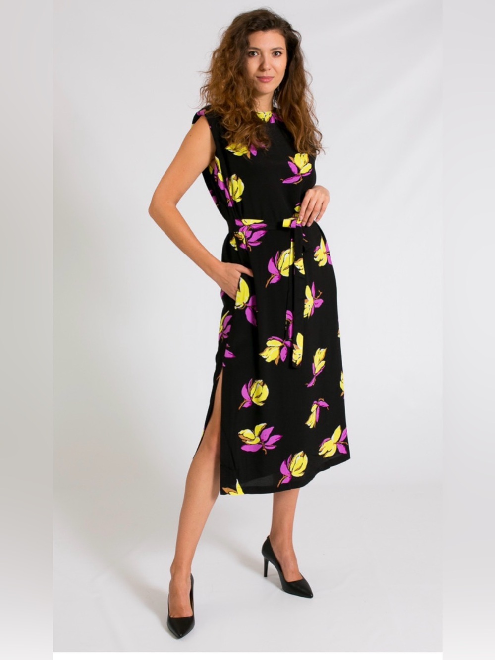 RARE HTF Essentiel Antwerp midi Dress